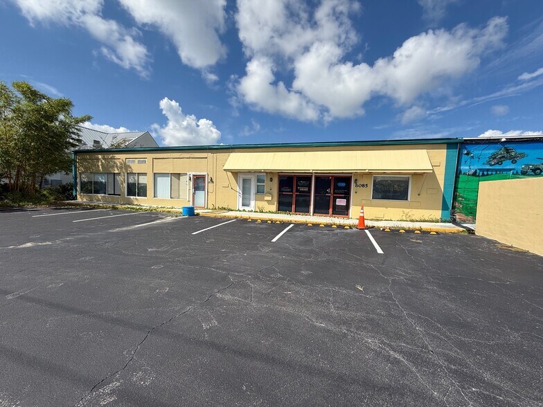 More Photos Of 8075-8085 N Atlantic Ave, Cape Canaveral Freestanding For Lease