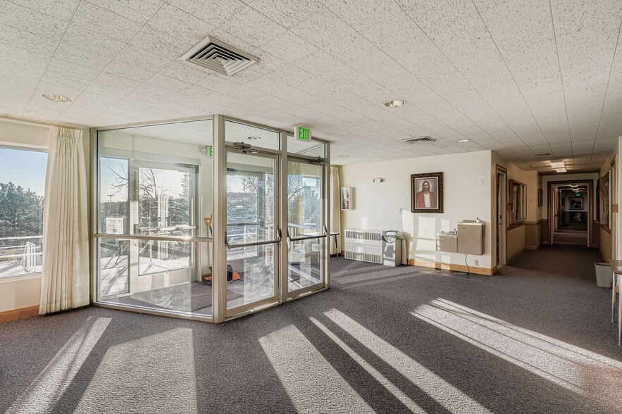 More Photos Of 495 S Zuni St, Denver Religious Facility For Sale
