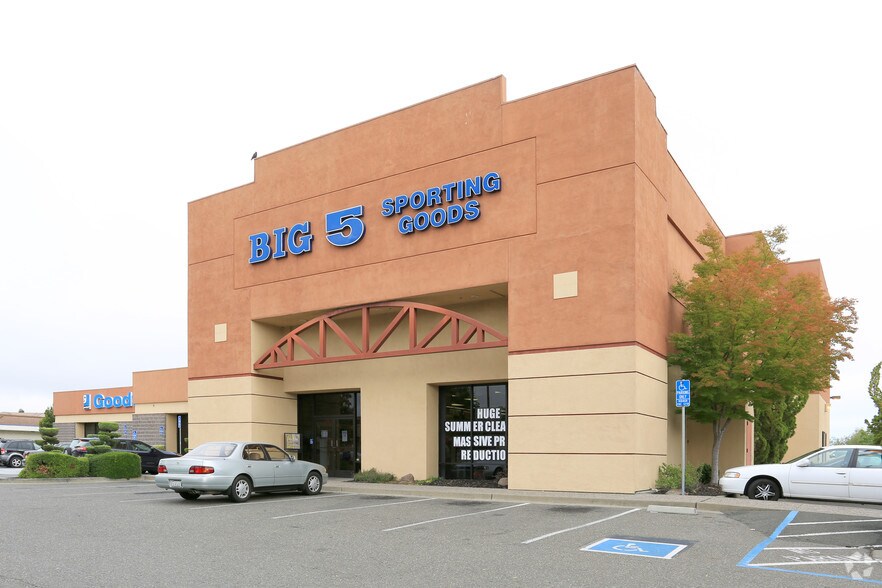 More Photos Of 470-476 Rohnert Park Expy W, Rohnert Park Freestanding For Lease