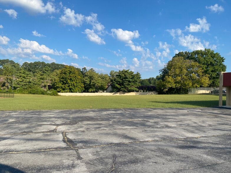 More Photos Of 6795 Lee Hwy, Chattanooga Freestanding For Sale