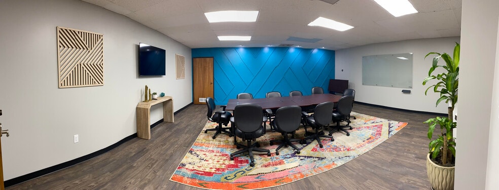 More Photos Of 2080 N State Highway 360, Grand Prairie Office Residential For Lease
