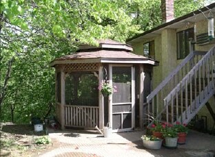 More Photos Of 5892-5896 Elm St, North Branch Apartments For Sale