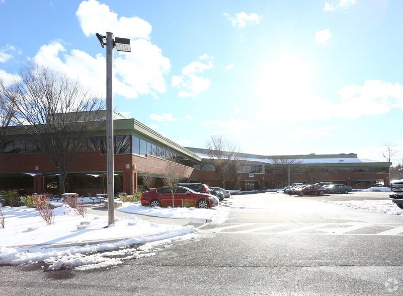 More Photos Of 255 Business Center Dr, Horsham Township Office For Sale