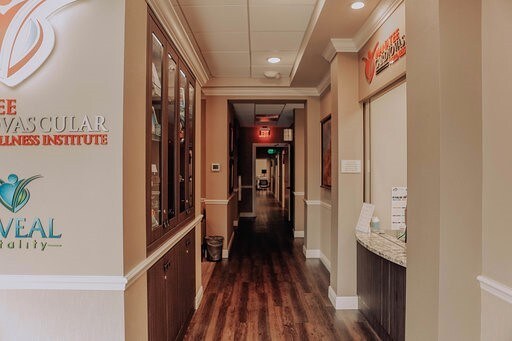 More Photos Of 2816 Manatee Ave, Bradenton Medical For Sale