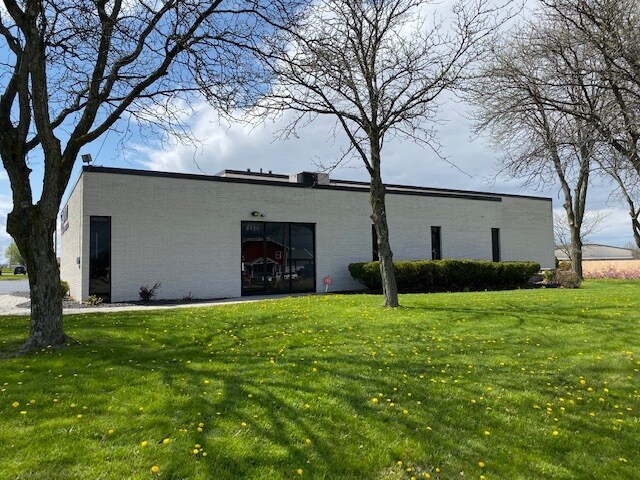 More Photos Of 8420 South Ave, Youngstown Manufacturing For Sale