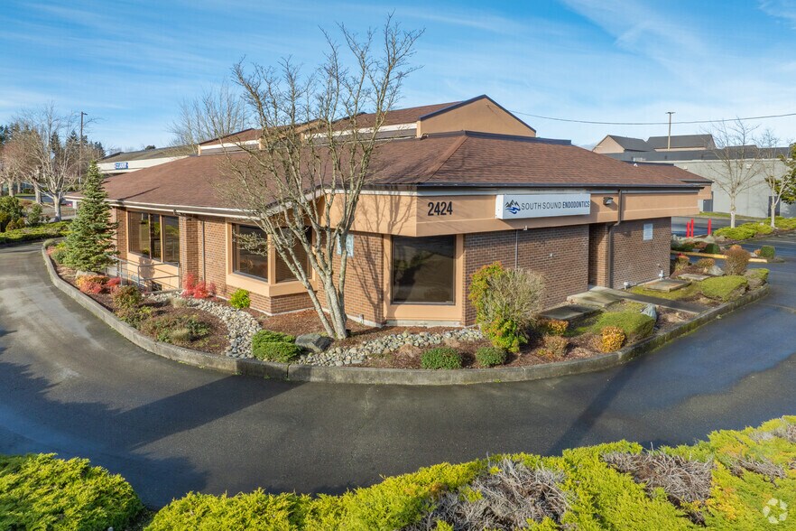 More Photos Of 2310 Mildred St W, Tacoma Unknown For Lease