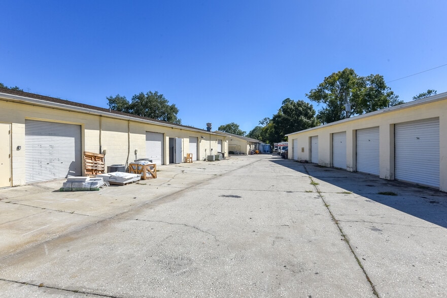 More Photos Of 703 S State St S, Bunnell General Retail For Sale