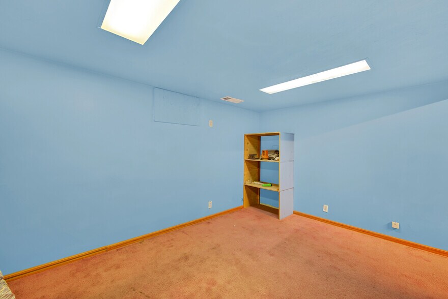 More Photos Of 830 Main St, Red Bluff Freestanding For Sale