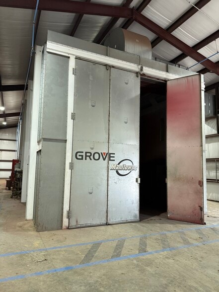 More Photos Of 16013 W Sardis Rd, Bauxite Industrial For Sale