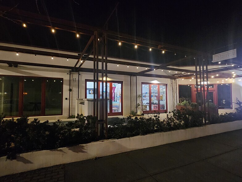 More Photos Of 439 Healdsburg Ave, Healdsburg Storefront For Sale