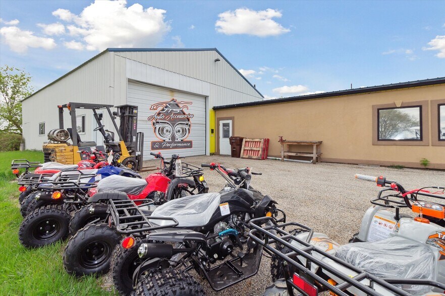 More Photos Of 3159 W Monroe Rd, Alma Freestanding For Sale