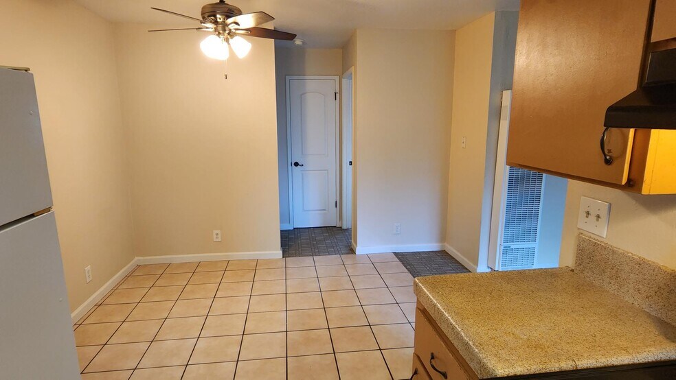 More Photos Of 7191 Eigleberry St, Gilroy Apartments For Sale