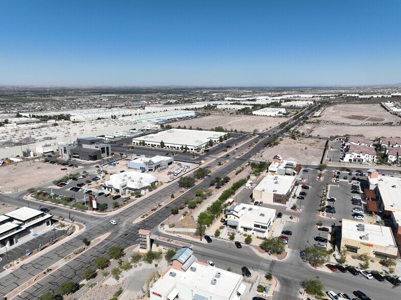 More Photos Of 1575 N Resler Dr, El Paso Medical For Lease