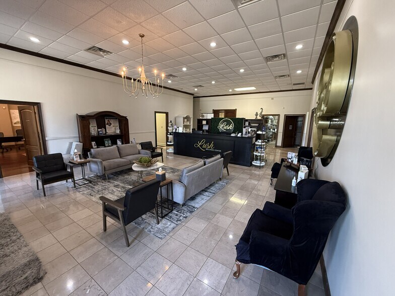 More Photos Of 4804 Highway 69 N, Northport Office For Lease