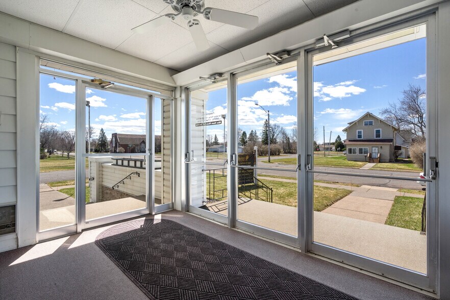 More Photos Of 1209 E 5th St, Superior Multifamily For Sale