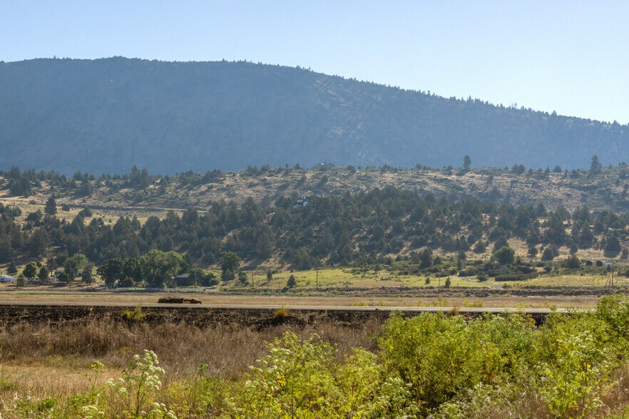 More Photos Of N Hwy 97, Klamath Falls Land For Sale