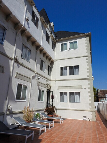 More Photos Of 722 S Manhattan Pl, Los Angeles Apartments For Sale