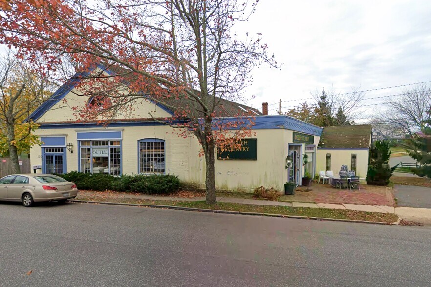 More Photos Of 53 N Sea Rd, Southampton Freestanding For Lease