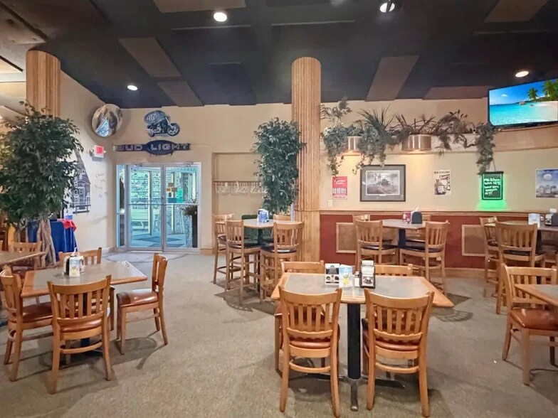 More Photos Of 1045 Craig Ave, Tracy Restaurant For Sale