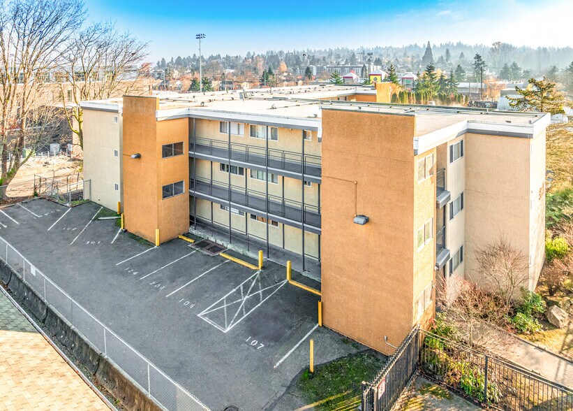 More Photos Of 8708 Rainier Ave S, Seattle Apartments For Sale