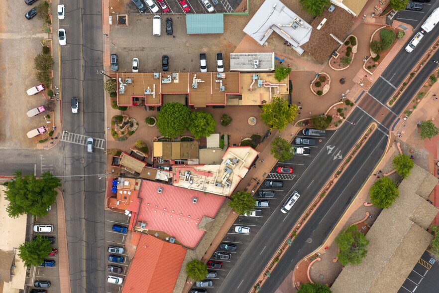 More Photos Of 273 N State Route 89A, Sedona Storefront For Lease