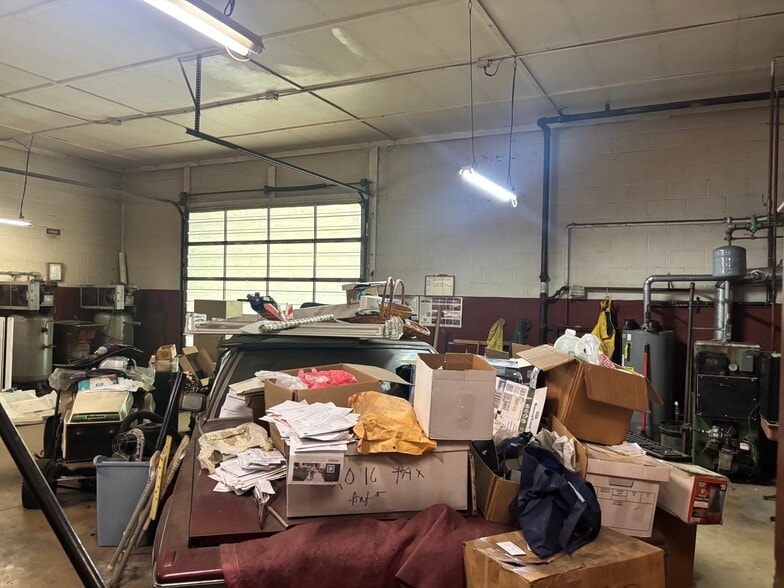 More Photos Of 325 E Railroad St, Pottsville Warehouse For Sale