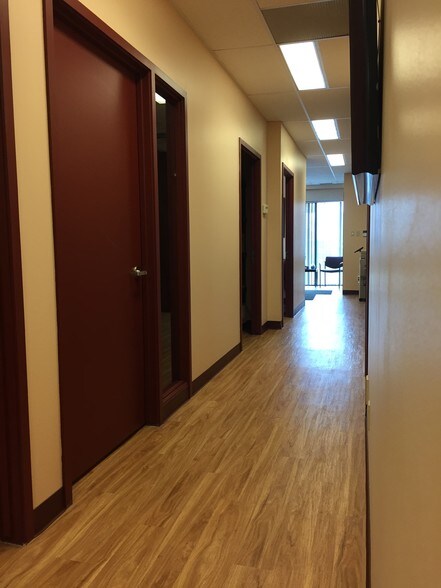 More Photos Of 15604-15626 116 Ave NW, Edmonton Showroom For Lease