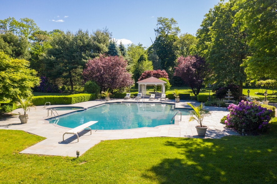 More Photos Of 23 Old Westbury Rd, Old Westbury Land For Sale