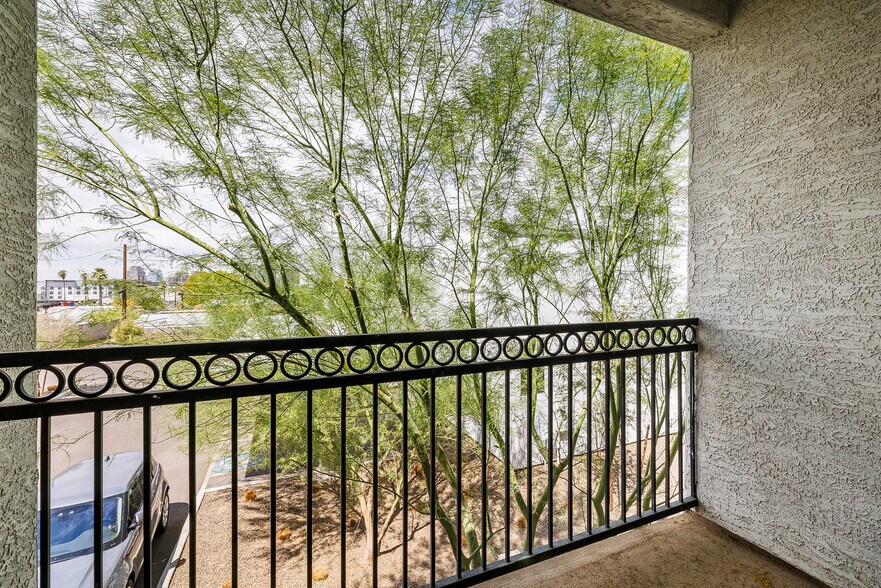 More Photos Of 1341 E Polk St, Phoenix Apartments For Sale