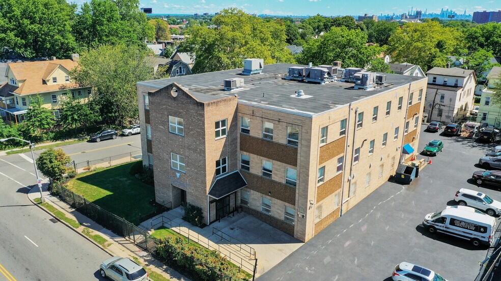 More Photos Of 110 S Grove St, East Orange Medical For Sale