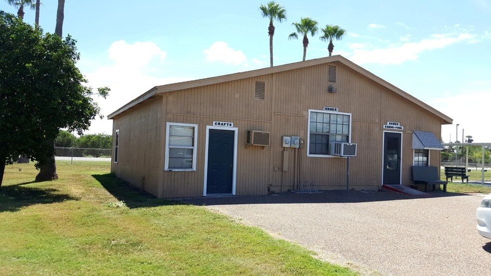 More Photos Of 1402 S International Blvd, Weslaco Manufactured Housing Mobile Home Park For Sale