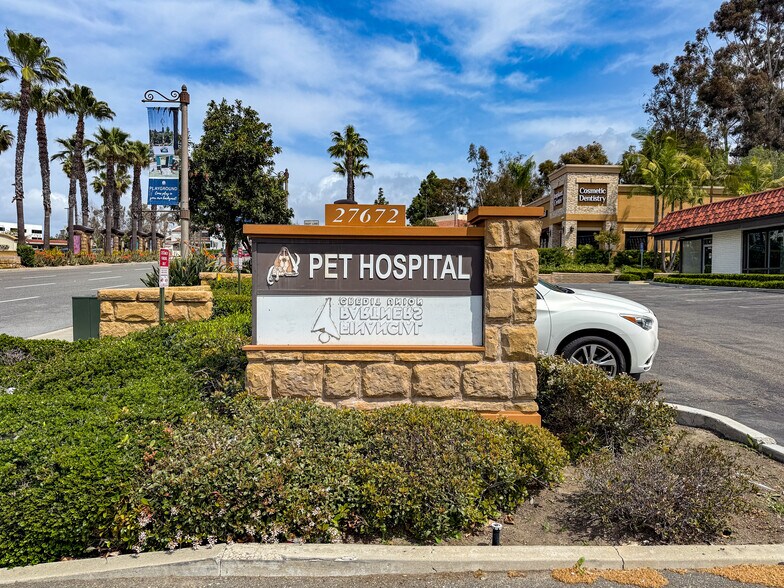 More Photos Of 27672 Crown Valley Pky, Mission Viejo Storefront Retail Office For Sale