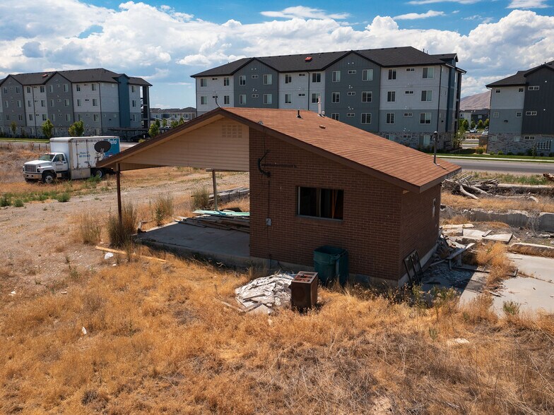 More Photos Of 1008 N 1750 W, Salem Industrial For Sale