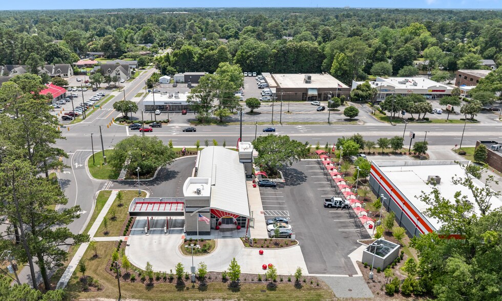 More Photos Of 3915 Oleander Dr, Wilmington Carwash For Sale