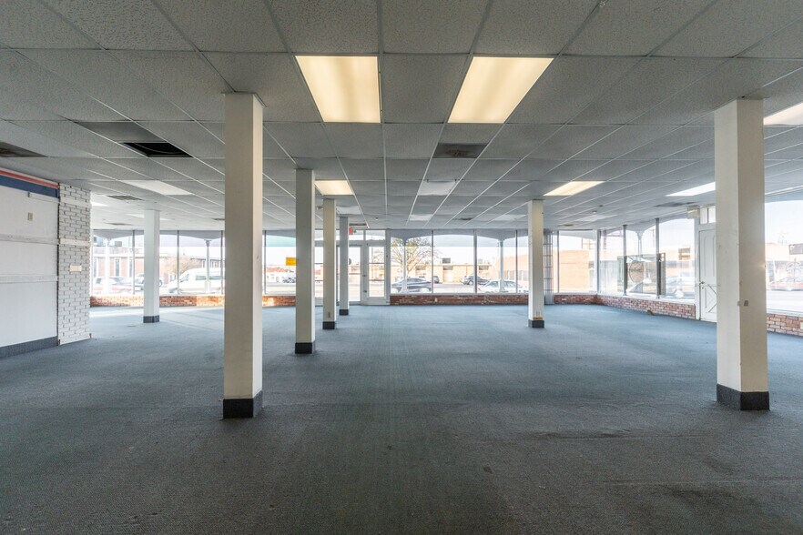 More Photos Of 1304 NW 23rd St, Oklahoma City Freestanding For Lease