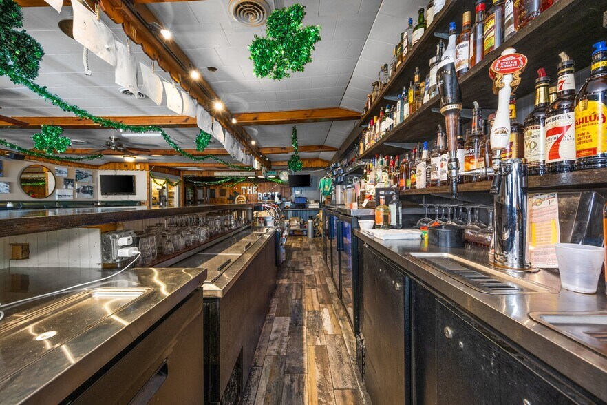 More Photos Of , Beaver Island General Retail For Sale