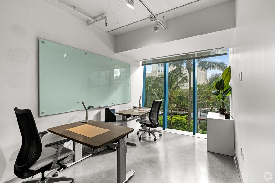 More Photos Of 333 Las Olas Way, Fort Lauderdale Coworking Space