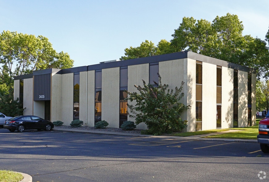 Primary Photo Of 3435 Washington Dr, Eagan Office For Lease