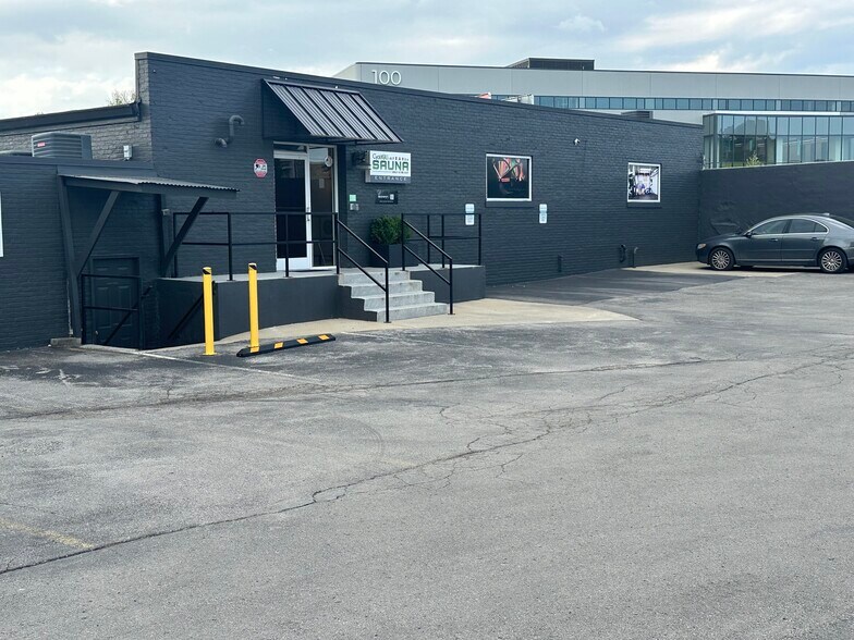 More Photos Of 165 Midland Ave, Lexington Health Club For Sale
