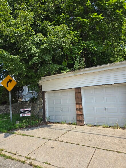 More Photos Of 13 Arch St, Butler Parking Lot For Sale