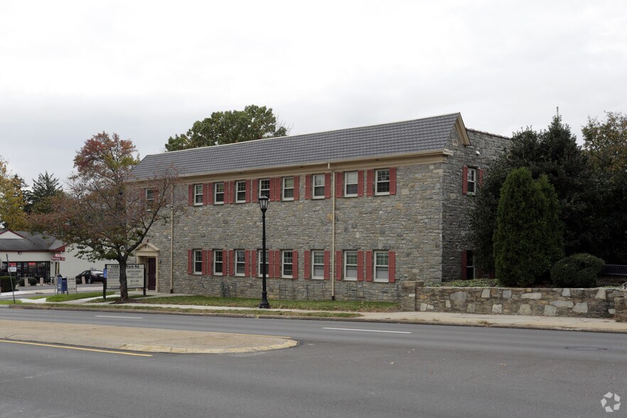 More Photos Of 1150 Old York Rd, Abington Township Office For Lease