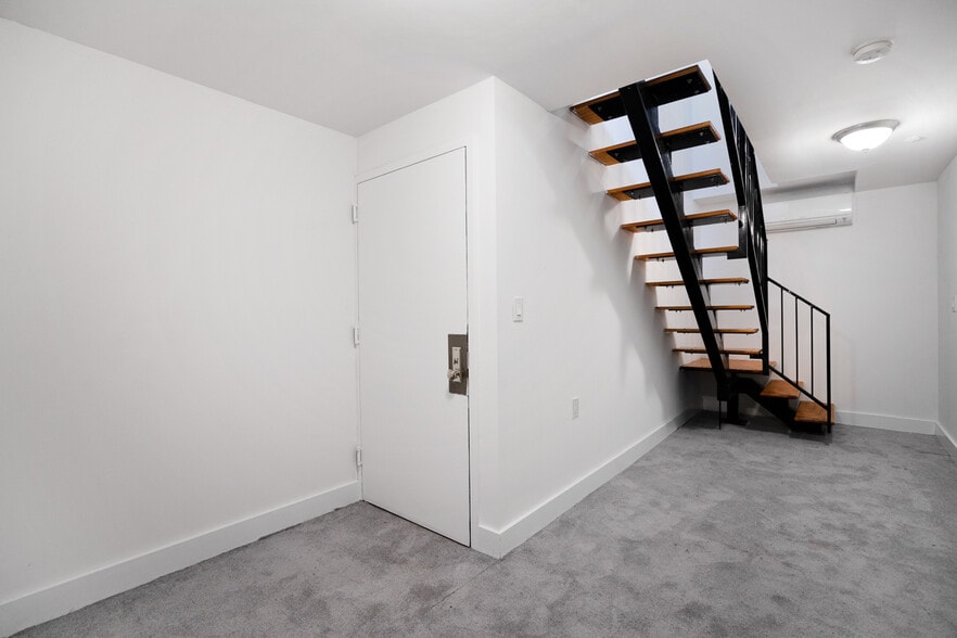 More Photos Of 476 Gates Ave, Brooklyn Apartments For Sale