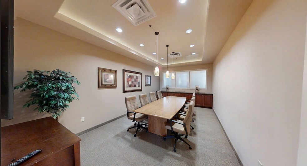 More Photos Of 14256 N Northsight Blvd, Scottsdale Medical For Sale