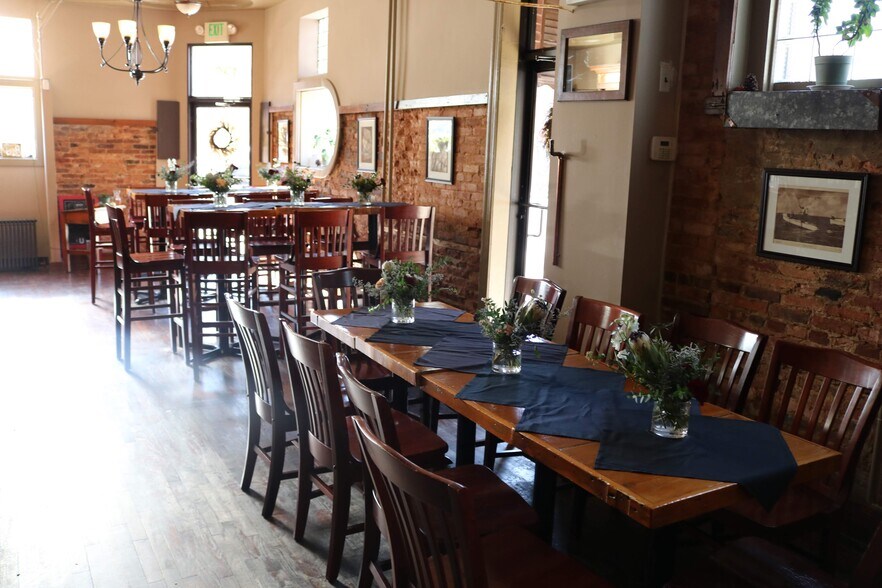 More Photos Of 1900 Aliceanna St, Baltimore General Retail For Sale