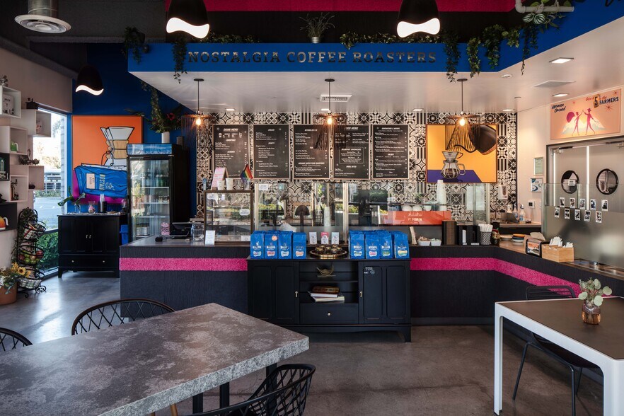 More Photos Of 10945 Vista Sorrento Pky, San Diego Unknown For Lease