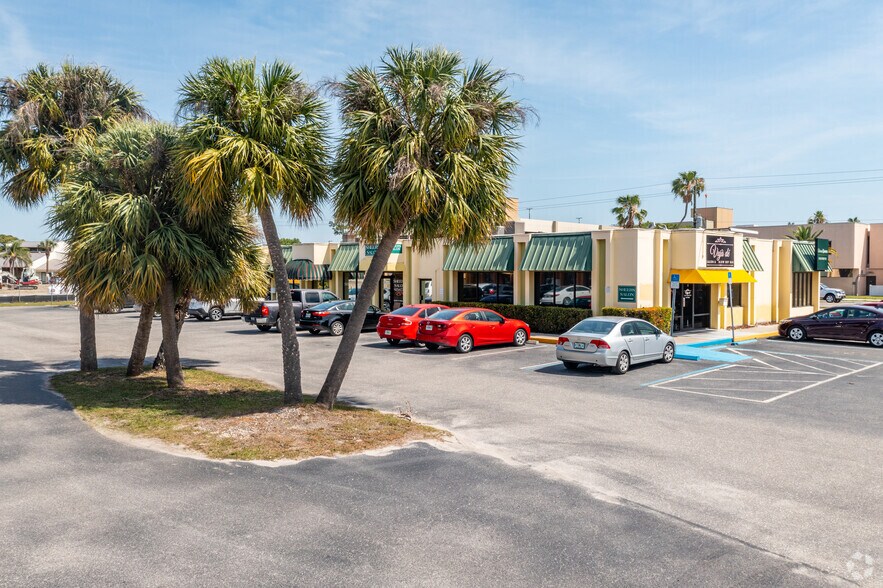 More Photos Of 21234 Olean Blvd, Port Charlotte Storefront Retail Office For Lease