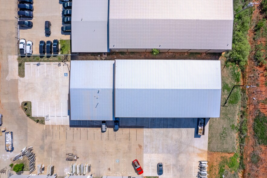 More Photos Of 304 145th pl, Edmond Industrial For Sale