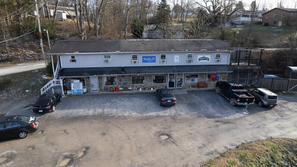 More Photos Of 309 Keller Ave, Fayetteville Storefront Retail Office For Sale