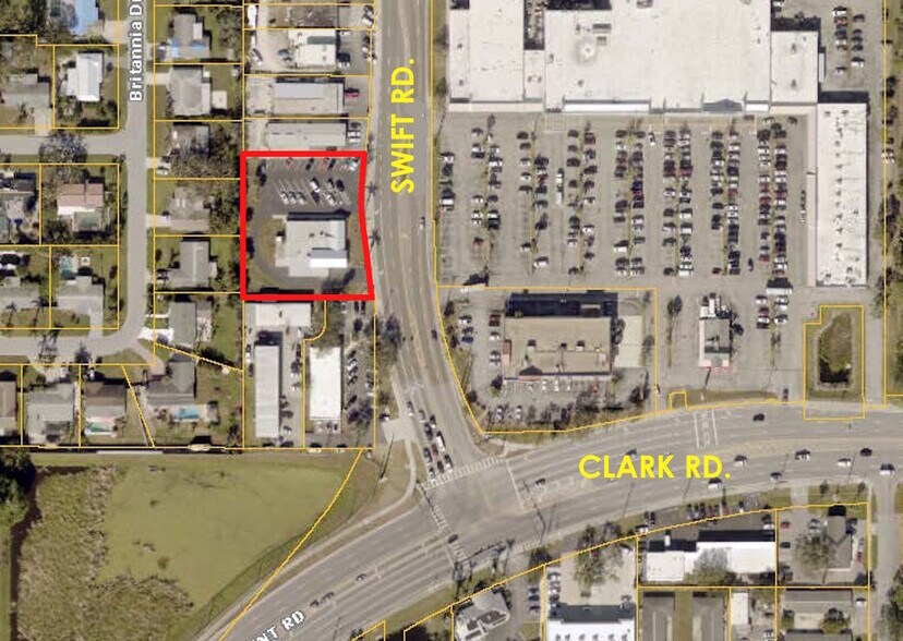 More Photos Of 5750 Swift Rd, Sarasota Freestanding For Lease