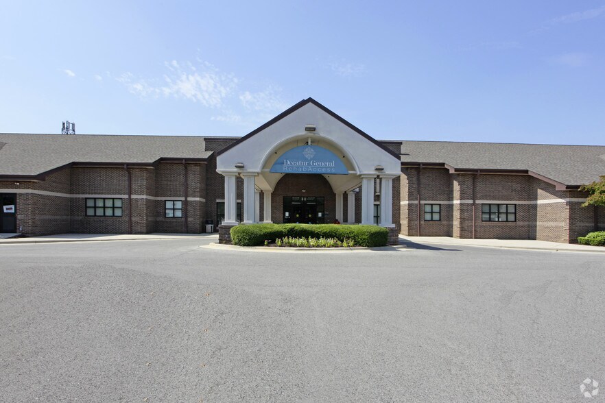 More Photos Of 2349 SW Danville Rd, Decatur Medical For Lease